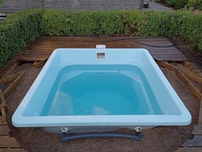 Композитная купель Laguna 2 — установка в Челябинске